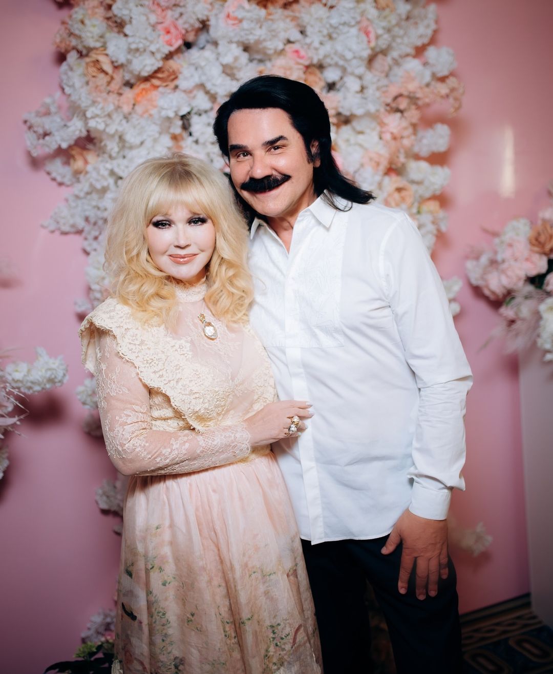 30 років шлюбу. Зібров показав, як сьогодні виглядає його дружина Марина